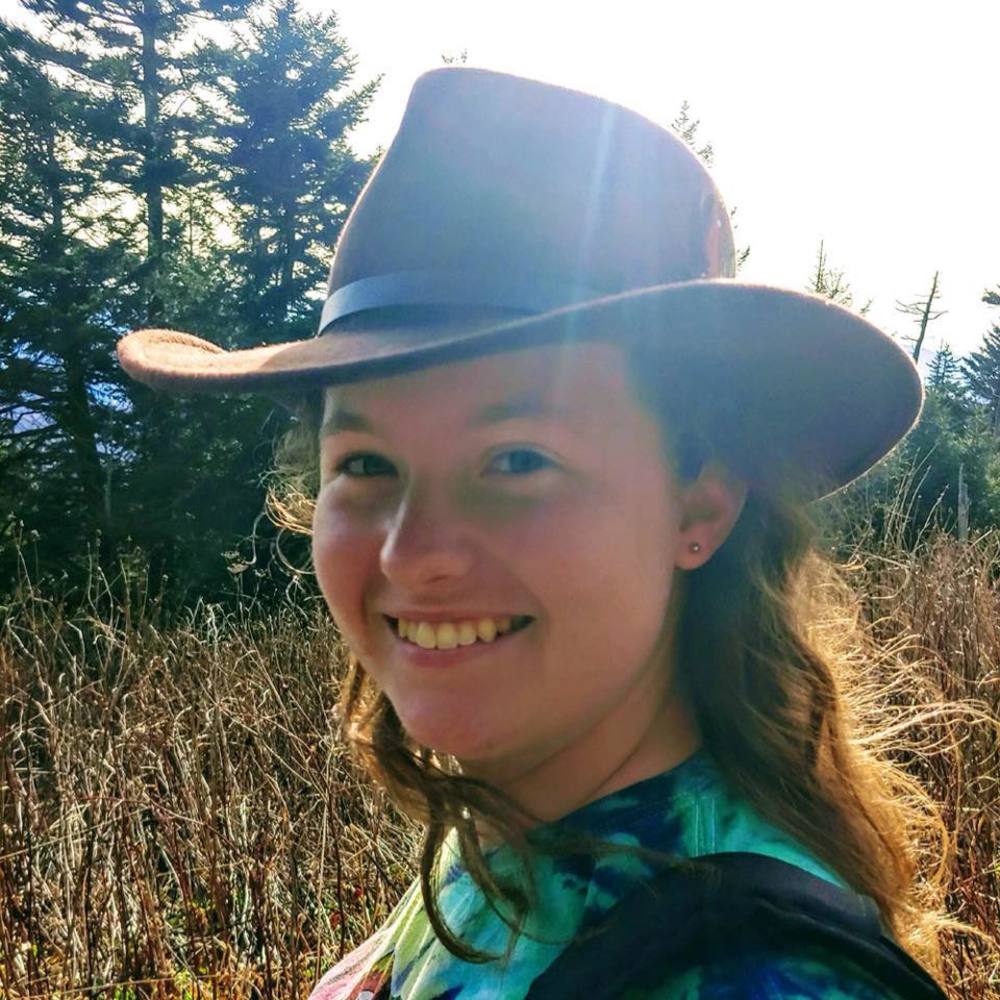 Meet your Posher, Michaela